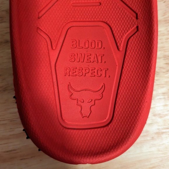 NWT Under Armour Project Rock Men's Sideline Slides Size 8 Red/Black Sandals - Picture 3 of 5